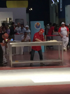 クラシカに取り組む佐々木さん